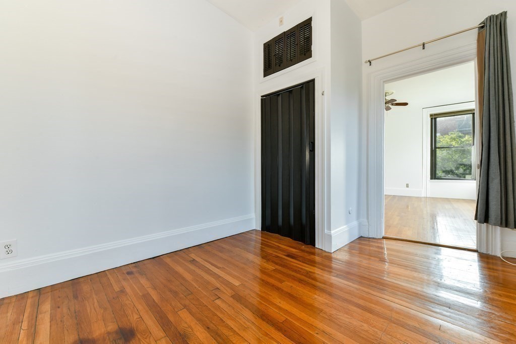 1 bed, 1 bath apartment for rent at 41 Worcester Sq Unit 4, South End — photo 7 of 11