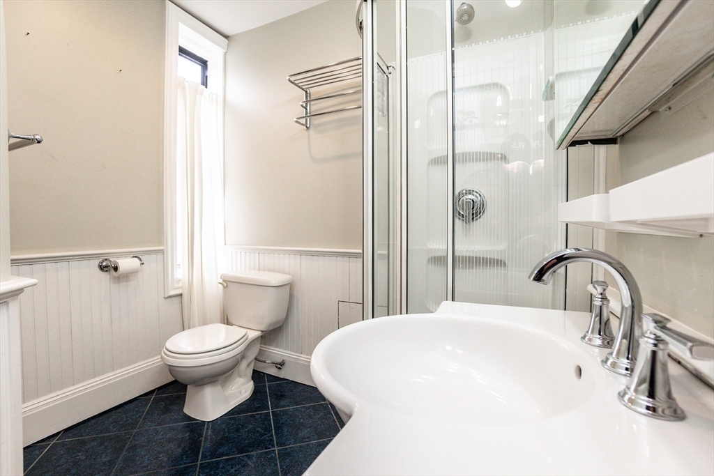 1 bed, 1 bath apartment for rent at 41 Worcester Sq Unit 5, South End — photo 16 of 18