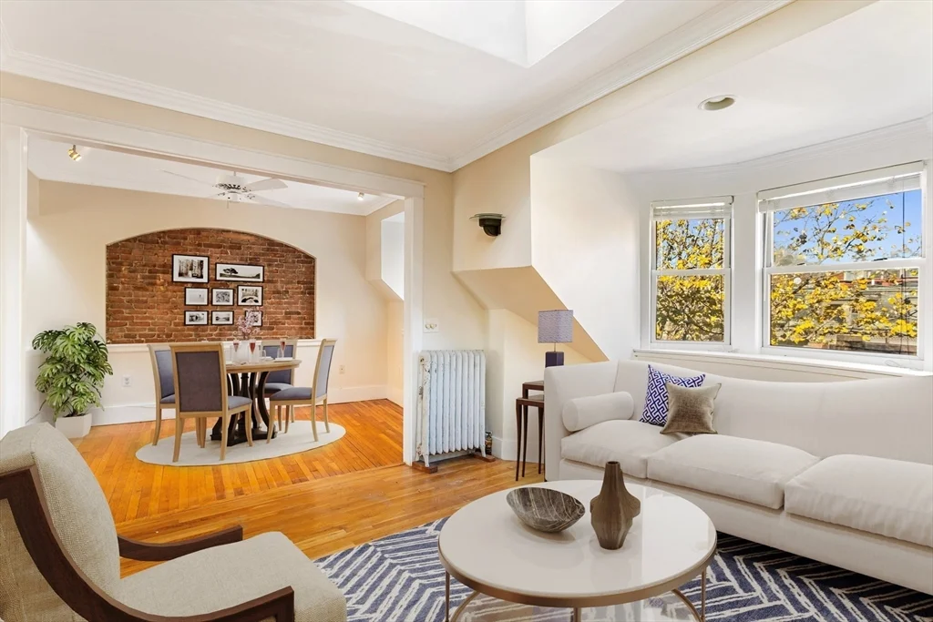 2 bed, 2 bath apartment for rent at 41 Worcester Sq Unit 8, South End — photo 3 of 11