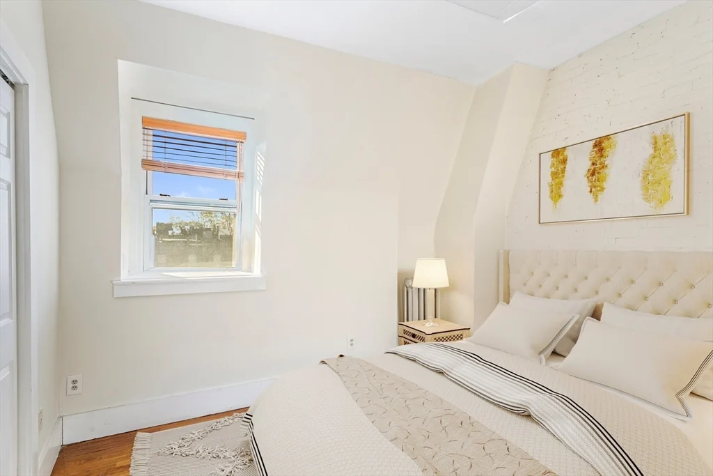 2 bed, 2 bath apartment for rent at 41 Worcester Sq Unit 8, South End — photo 7 of 11