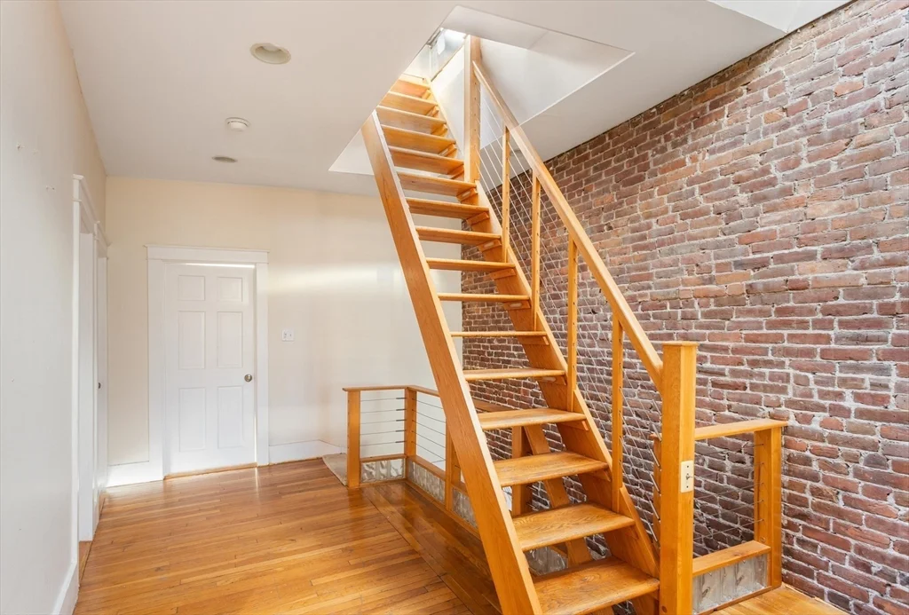 2 bed, 2 bath apartment for rent at 41 Worcester Sq Unit 8, South End — photo 5 of 11