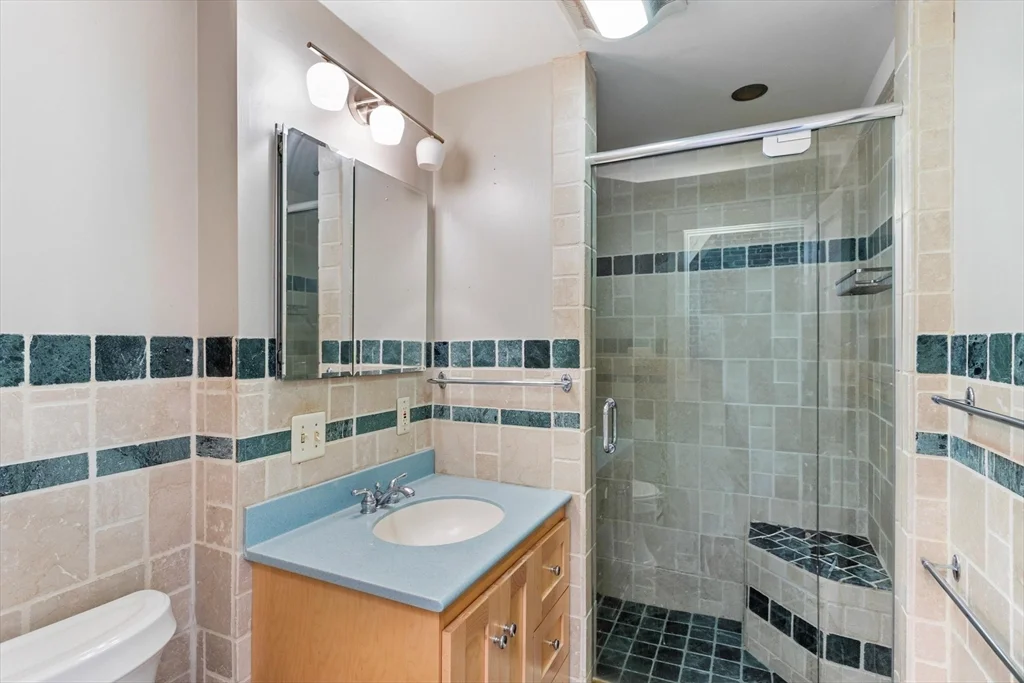 2 bed, 2 bath apartment for rent at 41 Worcester Sq Unit 8, South End — photo 10 of 11