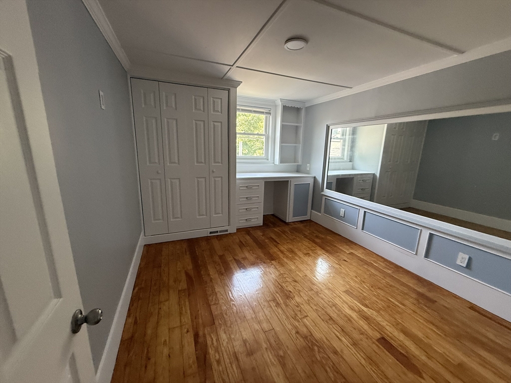 4 bed, 1 bath apartment for rent at 410-412 Court St Unit 1, North Plymouth — photo 14 of 15