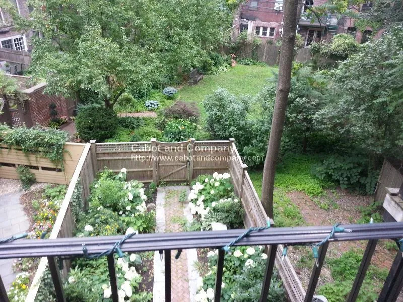 1 bed, 1 bath apartment for rent at 410 Columbus Ave Unit 2, Columbus — photo 10 of 10