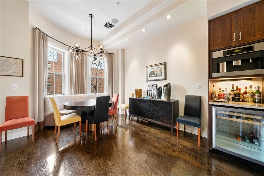 2 bed, 2 bath apartment for rent at 410 Columbus Ave Unit 3, South End — photo 8 of 26