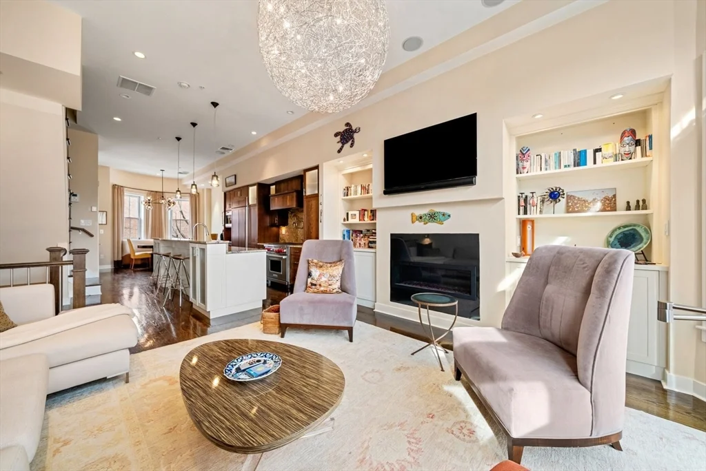 2 bed, 2 bath apartment for rent at 410 Columbus Ave Unit 3, South End