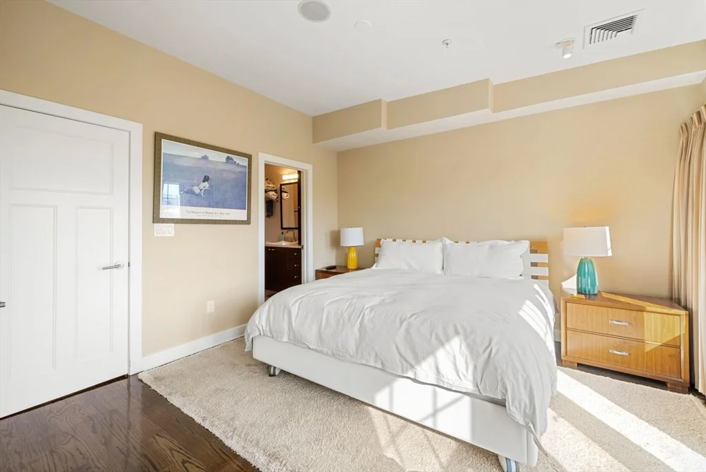 2 bed, 2 bath apartment for rent at 410 Columbus Ave Unit 3, South End — photo 15 of 26