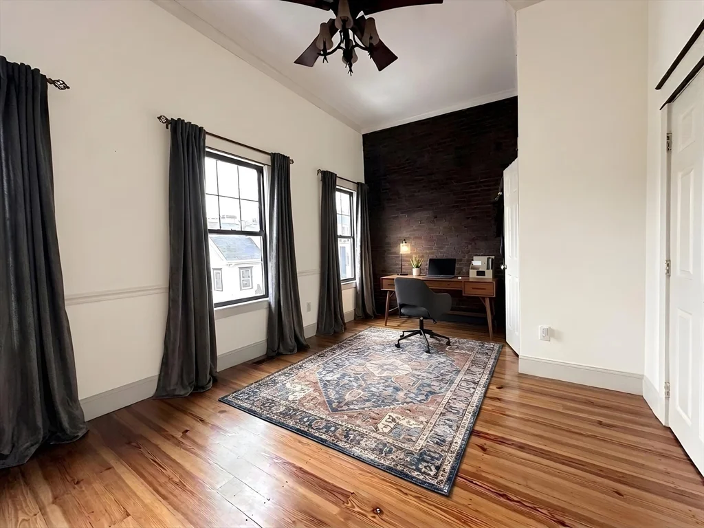 2 bed, 1 bath apartment for rent at 410 E 3rd Unit 3, South Boston — photo 7 of 11