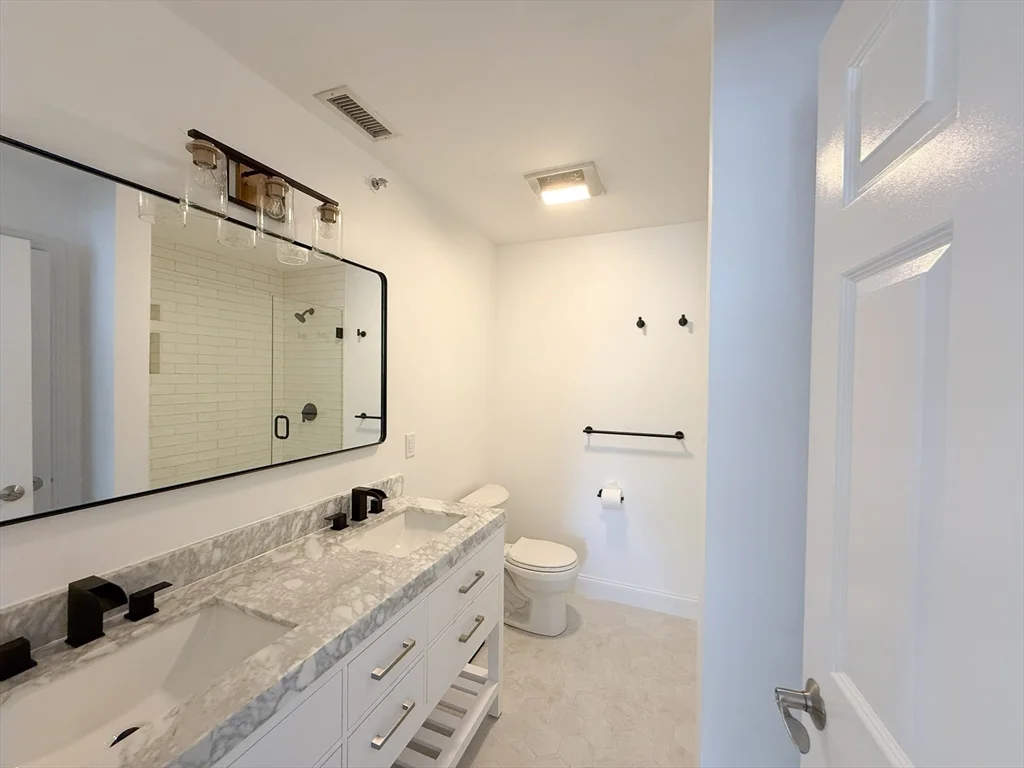 2 bed, 2 bath apartment for rent at 410 Salem St Unit 1003, Wakefield — photo 10 of 17