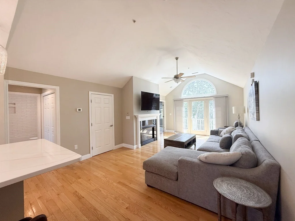 2 bed, 2 bath apartment for rent at 410 Salem St Unit 1003, Wakefield — photo 5 of 17