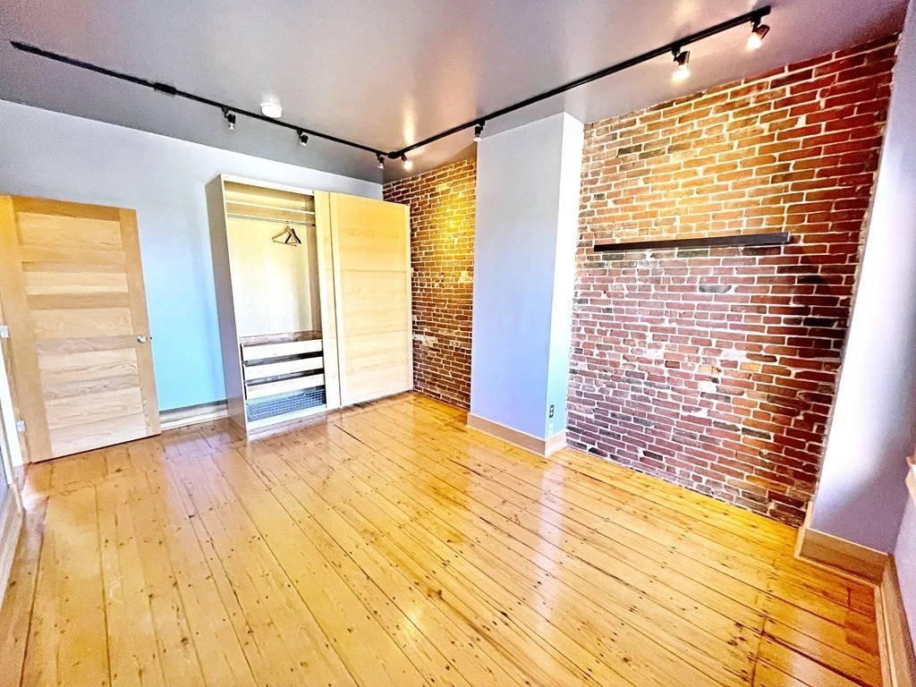 2 bed, 2 bath apartment for rent at 410 Sumner St Unit 2, East Boston — photo 11 of 18