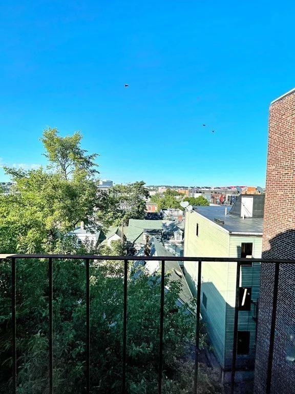 2 bed, 2 bath apartment for rent at 410 Sumner St Unit 2, East Boston — photo 16 of 18