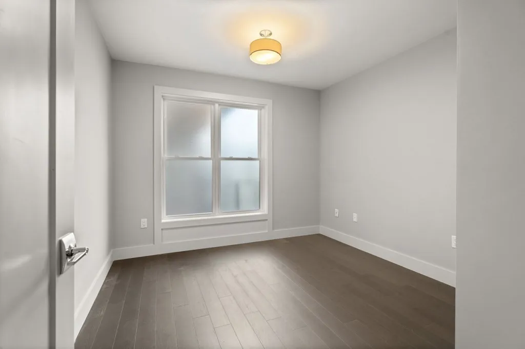3 bed, 2 bath apartment for rent at 410 West Broadway Unit 205, South Boston — photo 13 of 21