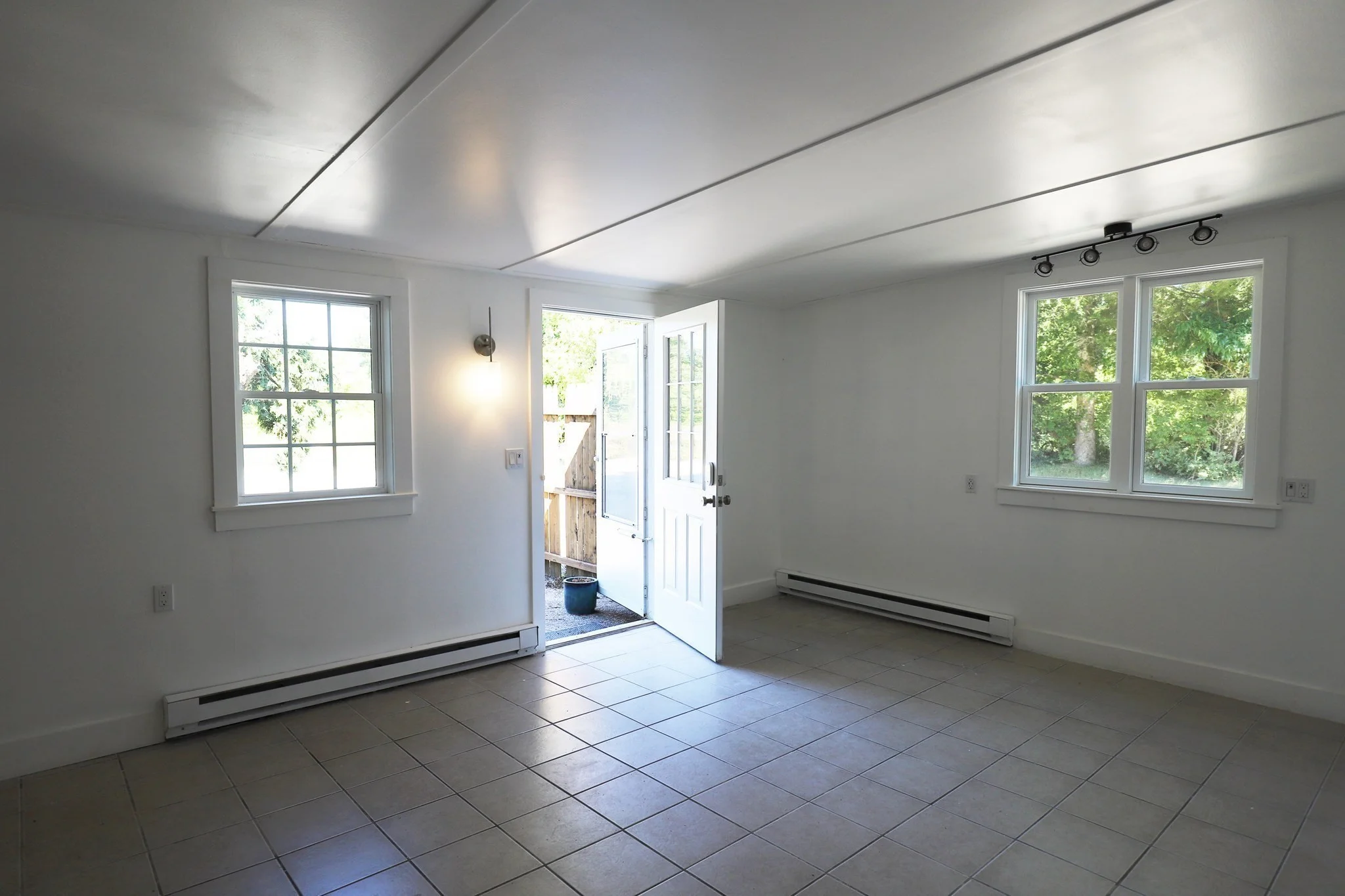 1 bed, 1 bath apartment for rent at 410 West Falmouth Hwy Rte 28a Unit 7, West Falmouth — photo 3 of 6