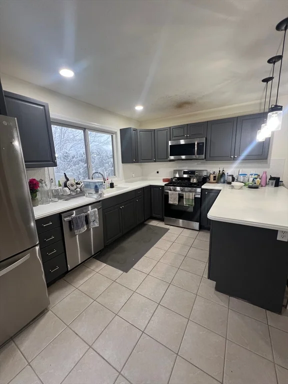 2 bed, 2 bath apartment for rent at 411 Captain Eames Cir Unit 411, Ashland — photo 18 of 25