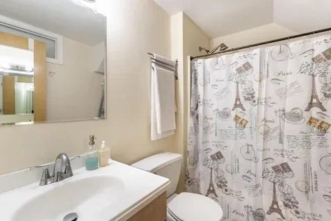 2 bed, 2 bath apartment for rent at 411 Captain Eames Cir Unit 411, Ashland — photo 3 of 25