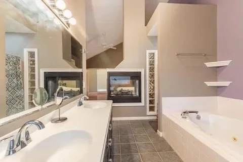 2 bed, 2 bath apartment for rent at 411 Captain Eames Cir Unit 411, Ashland — photo 11 of 25