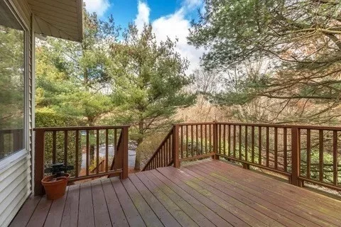 2 bed, 2 bath apartment for rent at 411 Captain Eames Cir Unit 411, Ashland — photo 12 of 25