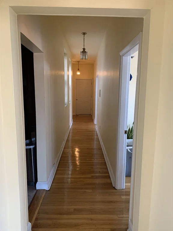 3 bed, 1 bath apartment for rent at 411 Marlborough St Unit 10, Back Bay — photo 3 of 8