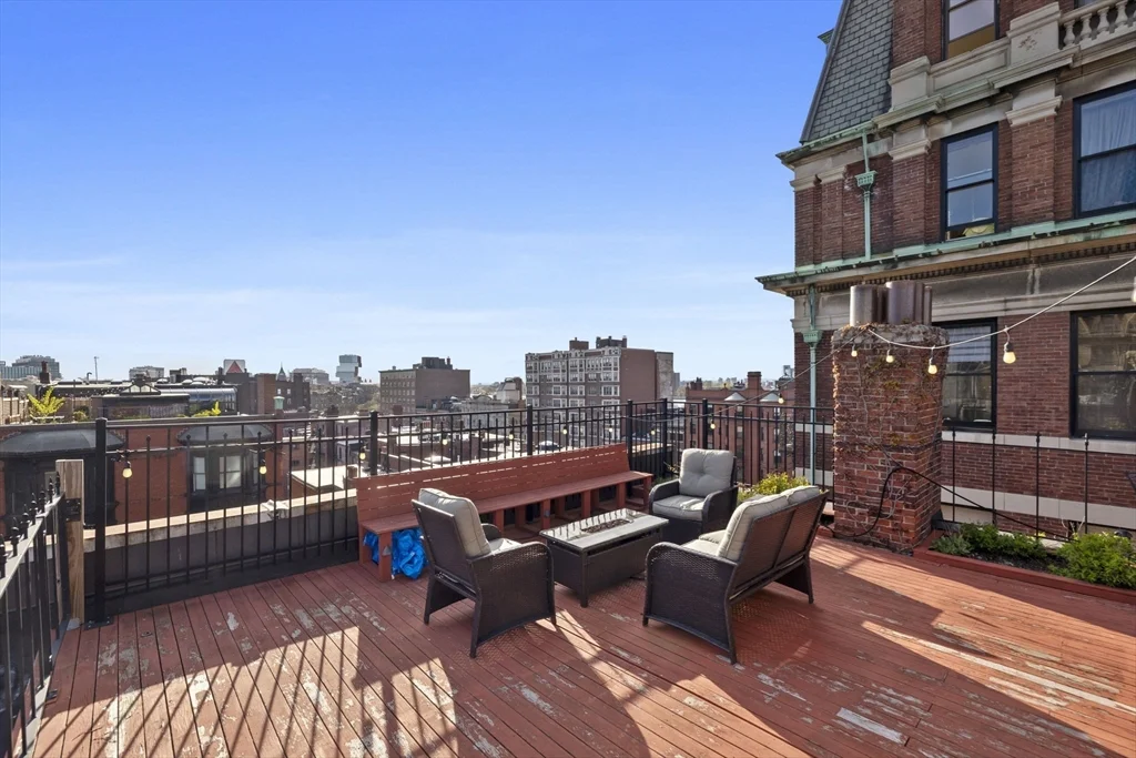 2 bed, 2 bath apartment for rent at 411 Marlborough St Unit 12, Back Bay — photo 17 of 21
