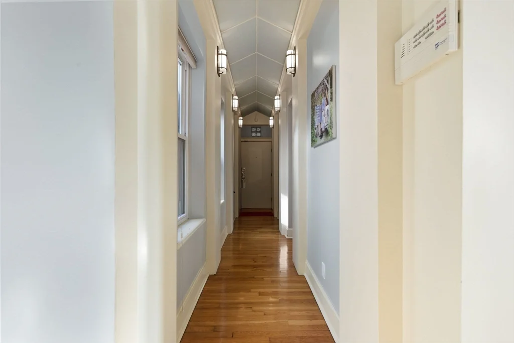 2 bed, 2 bath apartment for rent at 411 Marlborough St Unit 12, Back Bay — photo 15 of 21