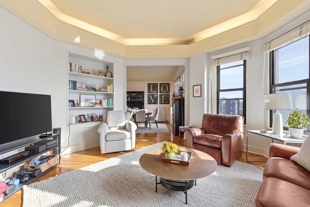 2 bed, 2 bath apartment for rent at 411 Marlborough St Unit 12, Back Bay — photo 3 of 21
