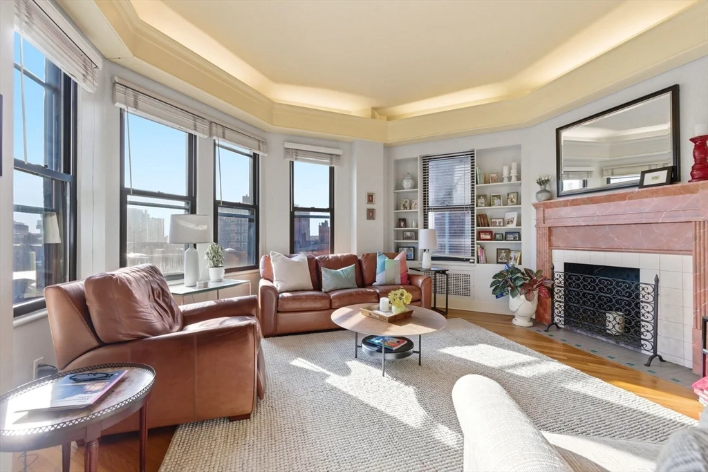 2 bed, 2 bath apartment for rent at 411 Marlborough St Unit 12, Back Bay