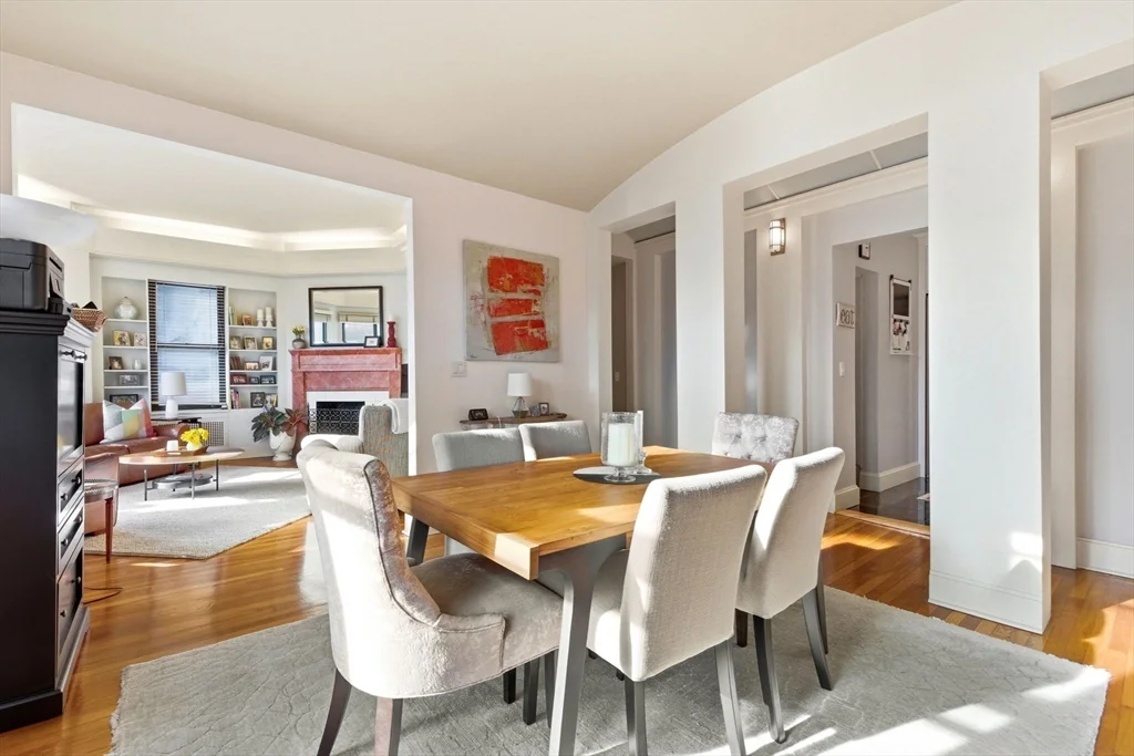 2 bed, 2 bath apartment for rent at 411 Marlborough St Unit 12, Back Bay — photo 6 of 21