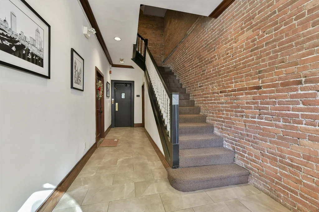 2 bed, 1 bath apartment for rent at 411 Marlborough St Unit 9, Back Bay — photo 17 of 20