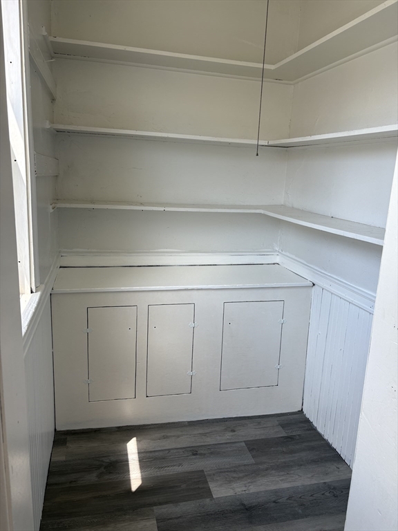 2 bed, 1 bath apartment for rent at 411 Mt Auburn St Unit B, Watertown — photo 5 of 12