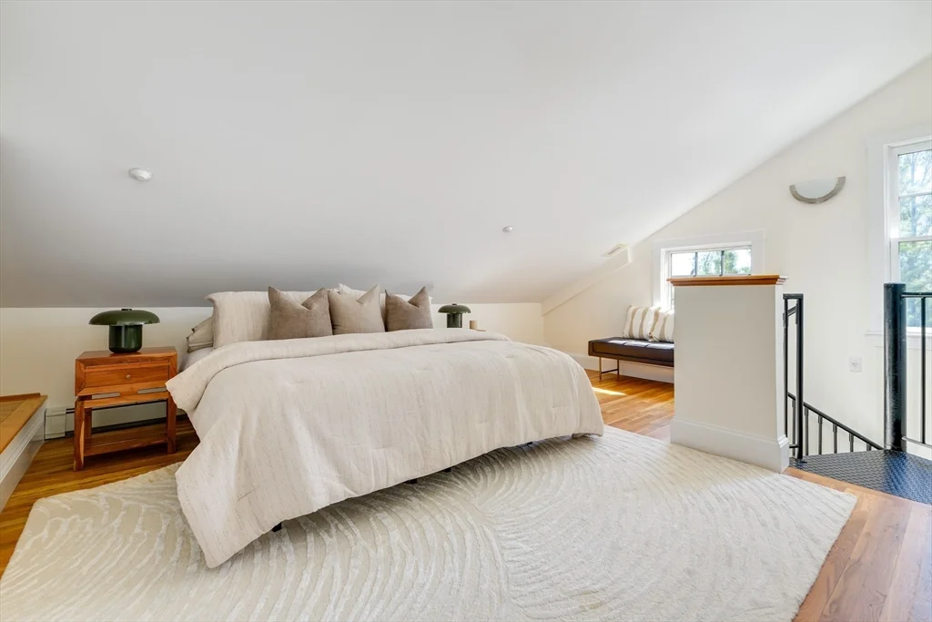 3 bed, 1 bath apartment for rent at 411 Norfolk St Unit 2-A, Union Square — photo 13 of 30
