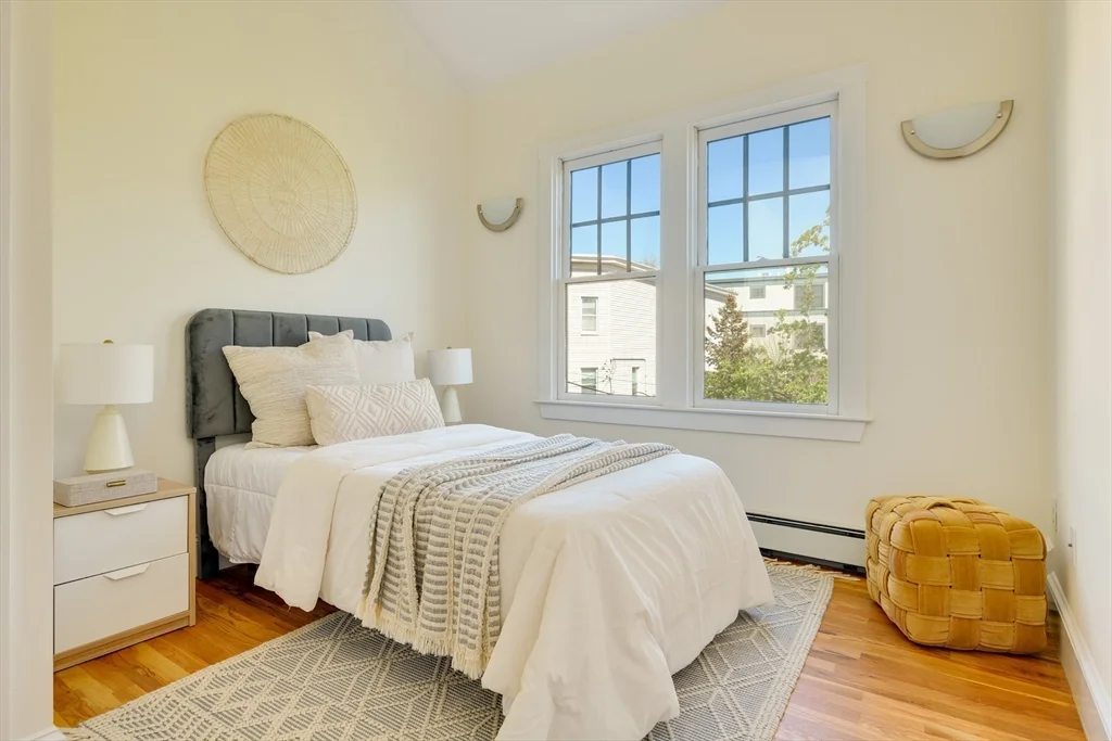 3 bed, 1 bath apartment for rent at 411 Norfolk St Unit 2-A, Union Square — photo 10 of 30