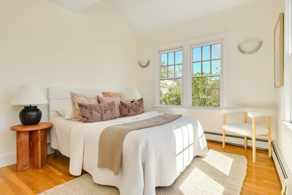 3 bed, 1 bath apartment for rent at 411 Norfolk St Unit 2-A, Union Square — photo 12 of 30
