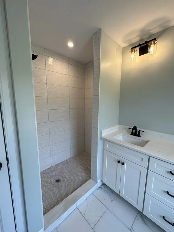 3 bed, 2 bath apartment for rent at 411 South St Unit 411, Foxboro — photo 16 of 20