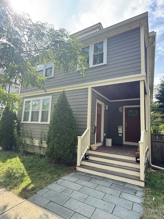 3 bed, 2 bath apartment for rent at 411 Walden St Unit 409, West Cambridge — photo 1 of 23