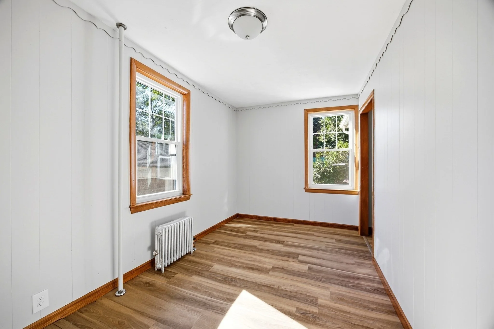 3 bed, 1 bath apartment for rent at 4113 Church St Unit 1, Palmer — photo 3 of 27