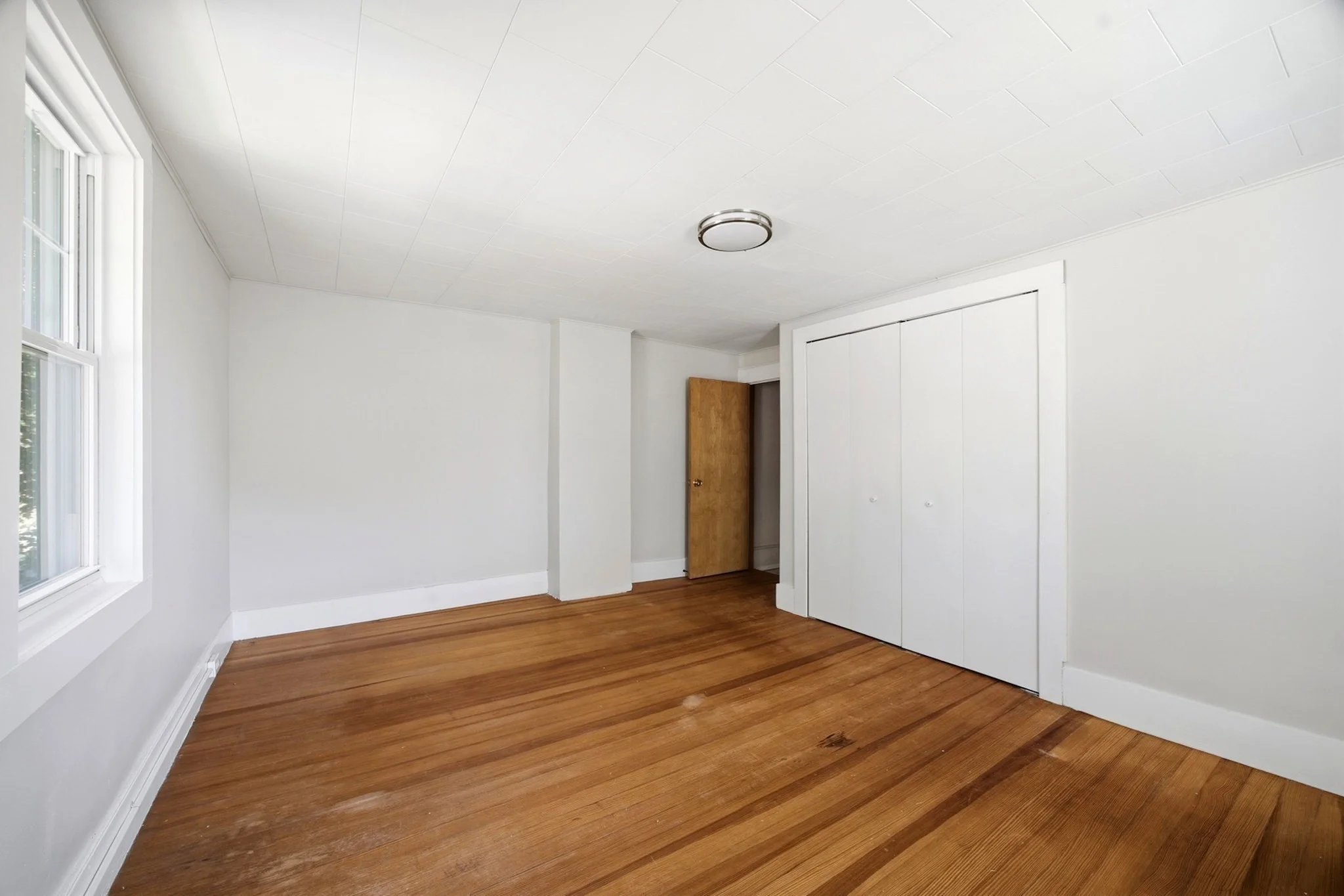 3 bed, 1 bath apartment for rent at 4113 Church St Unit 1, Palmer — photo 9 of 27