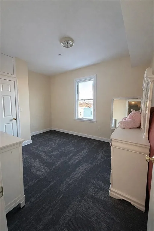 3 bed, 1 bath apartment for rent at 412-414 Ferry St Unit 3, Everett — photo 5 of 17
