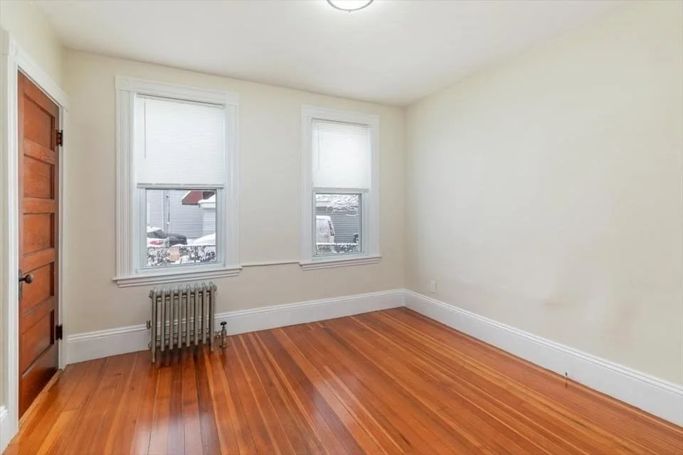 3 bed, 1 bath apartment for rent at 412 Cabot Unit 1, Beverly — photo 4 of 9
