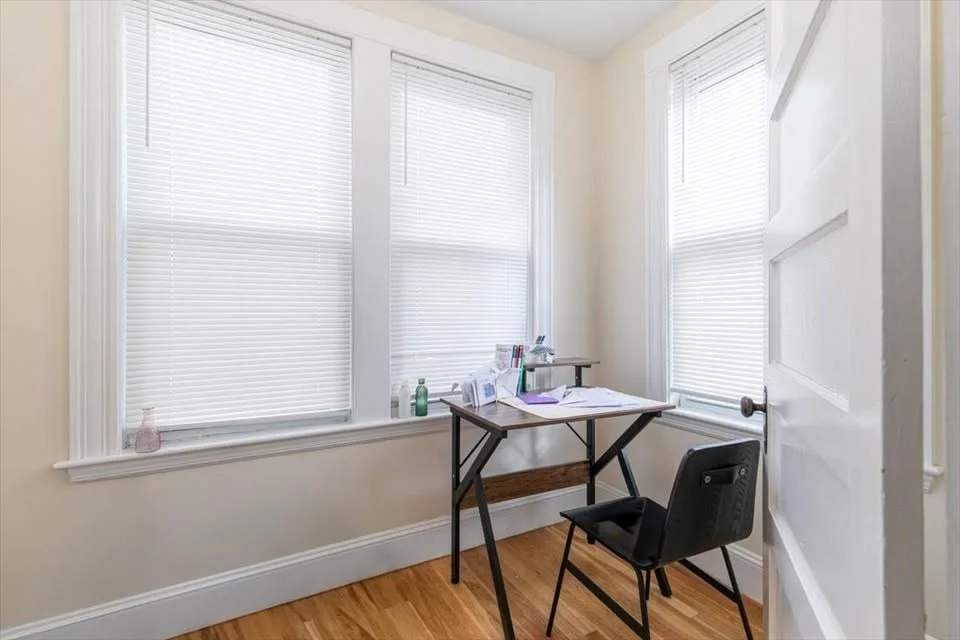 1 bed, 1 bath apartment for rent at 412 Cabot Unit 2, Beverly — photo 4 of 7