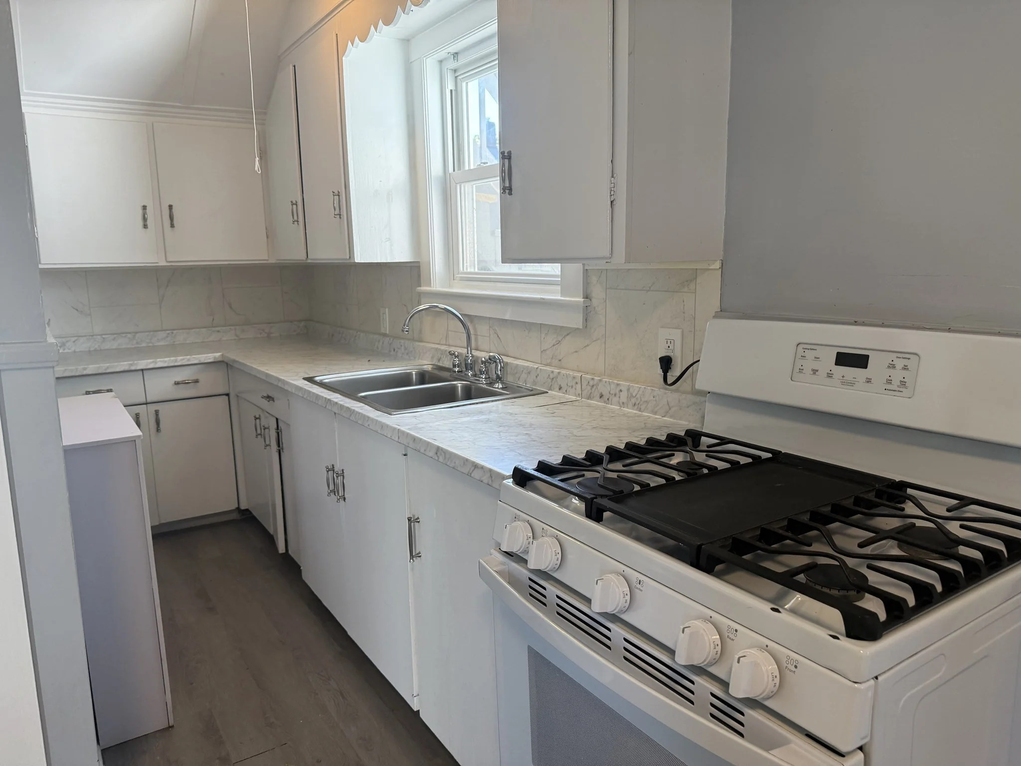 2 bed, 1 bath apartment for rent at 412 Court St Unit 1, North Plymouth — photo 24 of 33