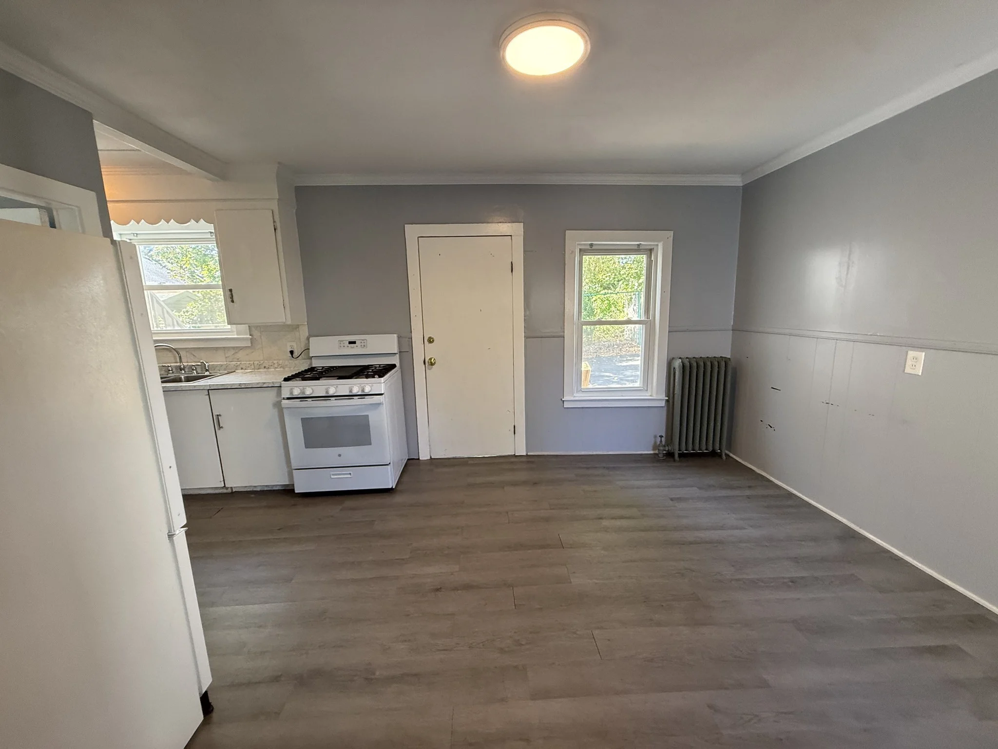 2 bed, 1 bath apartment for rent at 412 Court St Unit 1, North Plymouth — photo 10 of 33