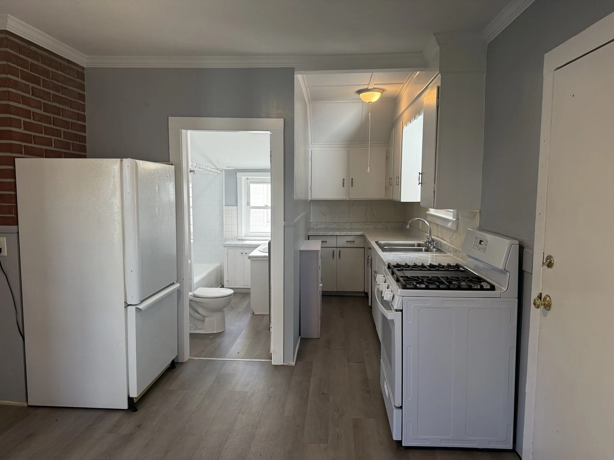 2 bed, 1 bath apartment for rent at 412 Court St Unit 1, North Plymouth — photo 26 of 33