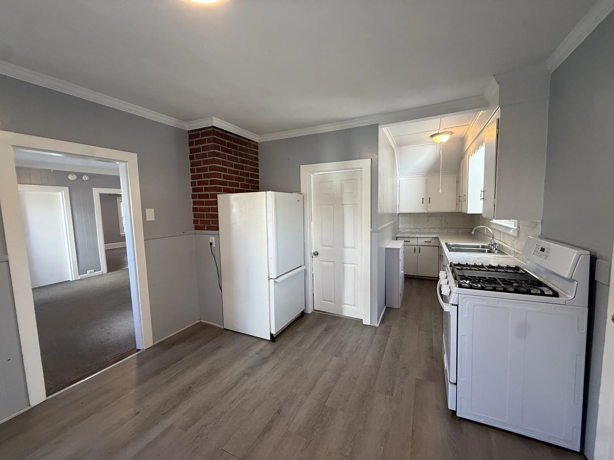 2 bed, 1 bath apartment for rent at 412 Court St Unit 1, North Plymouth — photo 9 of 33