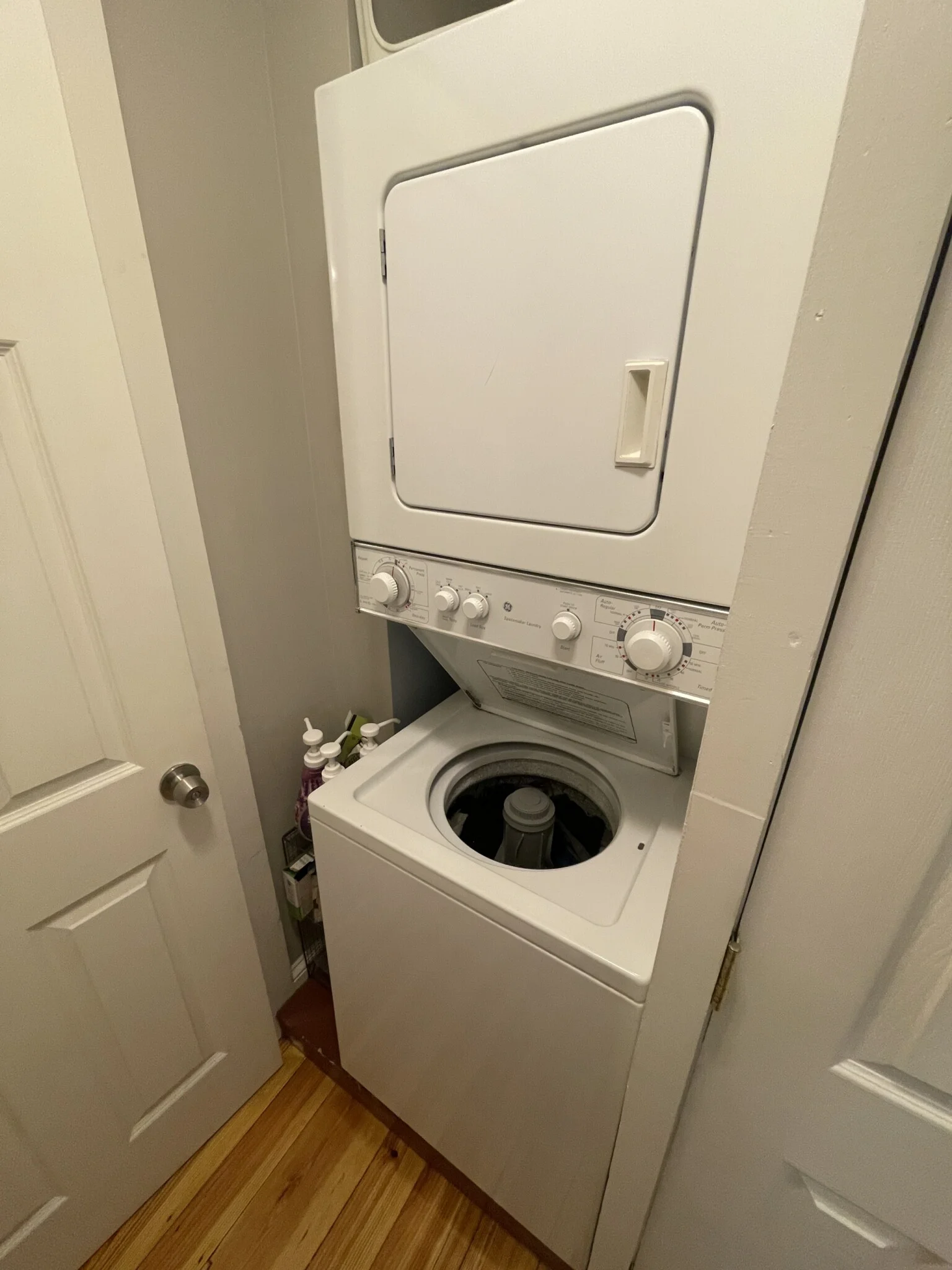 2 bed, 1.5 bath apartment for rent at 412 E Third St Unit 2, South Boston — photo 15 of 17