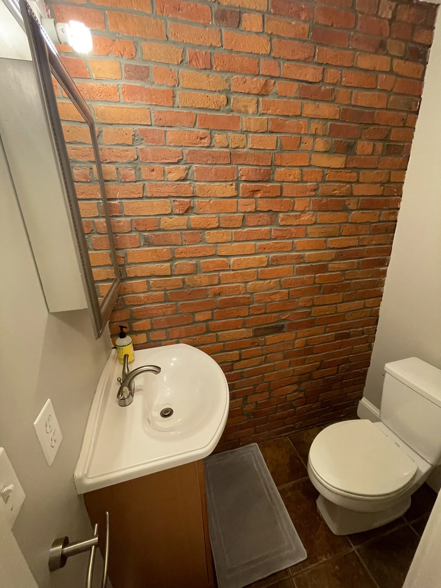 2 bed, 1.5 bath apartment for rent at 412 E Third St Unit 2, South Boston — photo 14 of 17