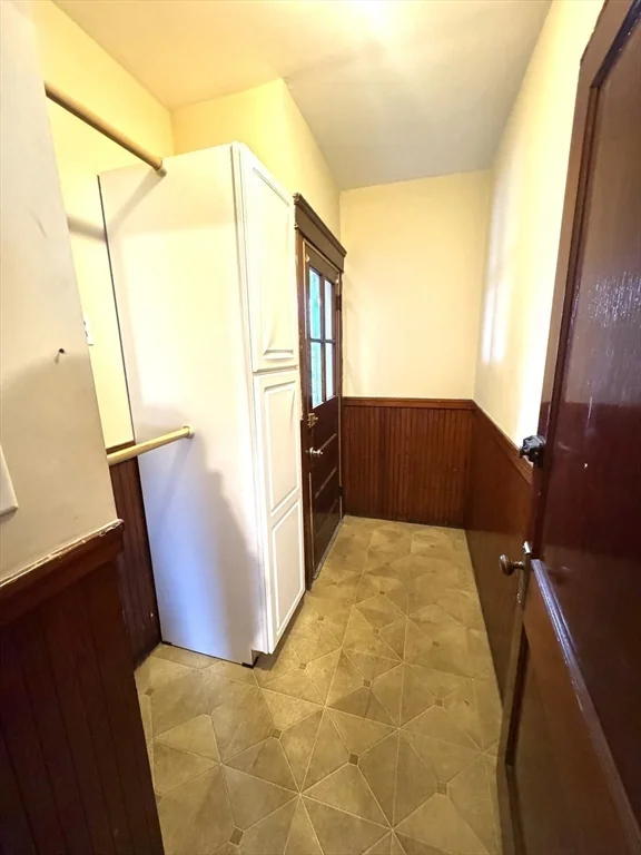 3 bed, 1 bath apartment for rent at 412 Grafton St Unit 3, Worcester — photo 7 of 12