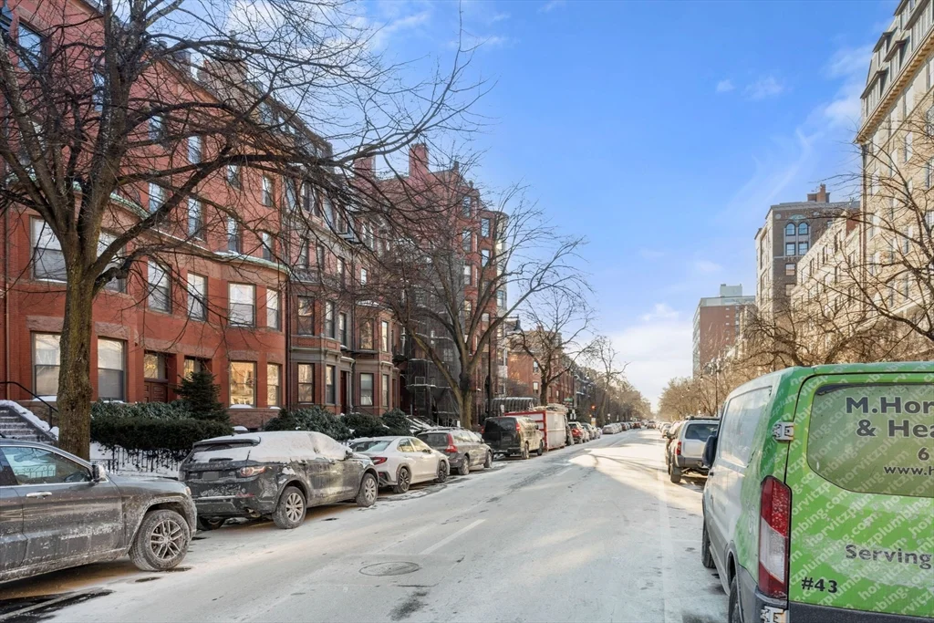 1 bed, 1 bath apartment for rent at 413 Beacon St Unit 3, Back Bay — photo 23 of 23