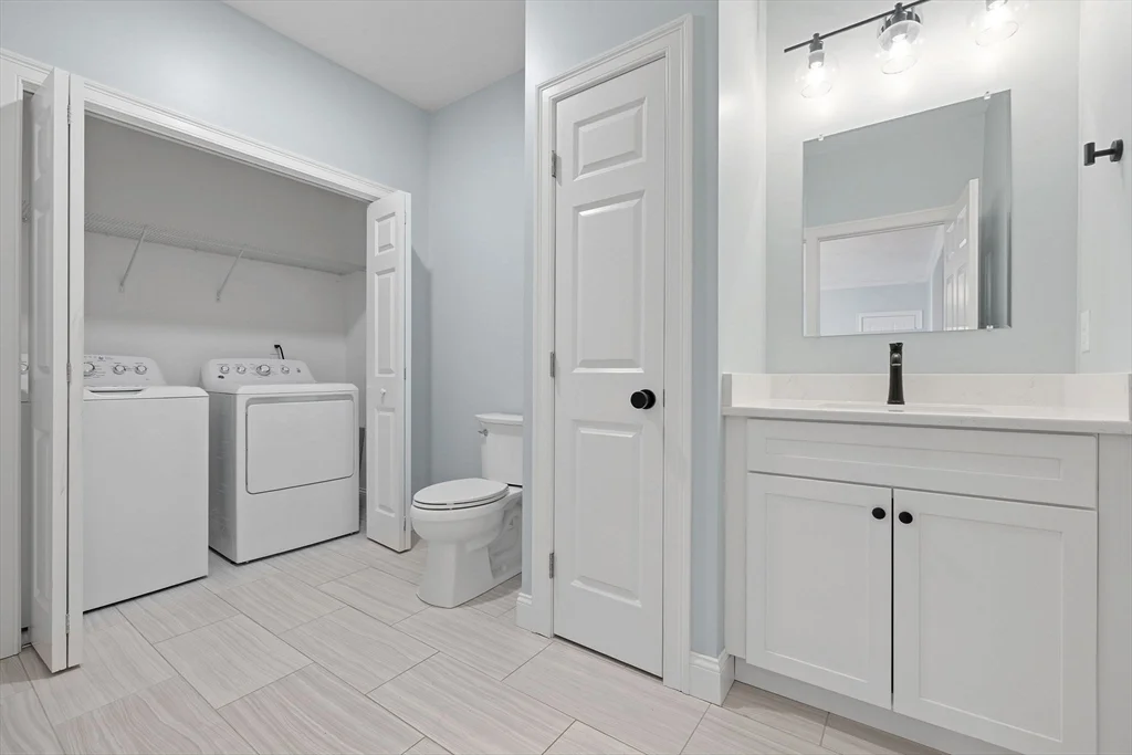 3 bed, 2 bath apartment for rent at 413 South St Unit 413, Foxboro — photo 16 of 36