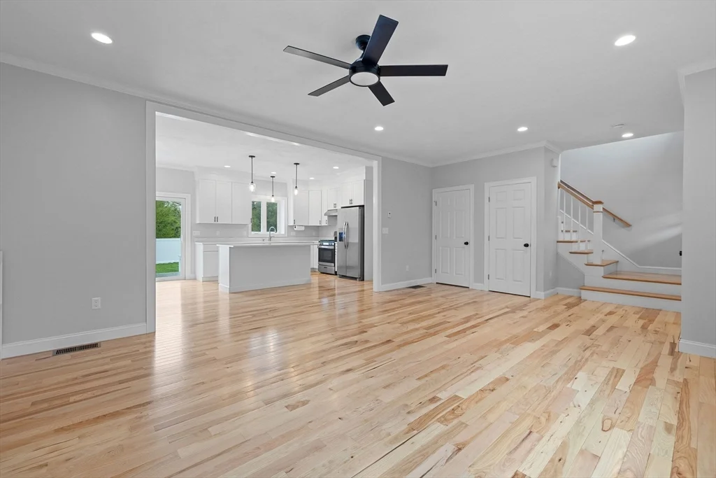 3 bed, 2 bath apartment for rent at 413 South St Unit 413, Foxboro — photo 12 of 36